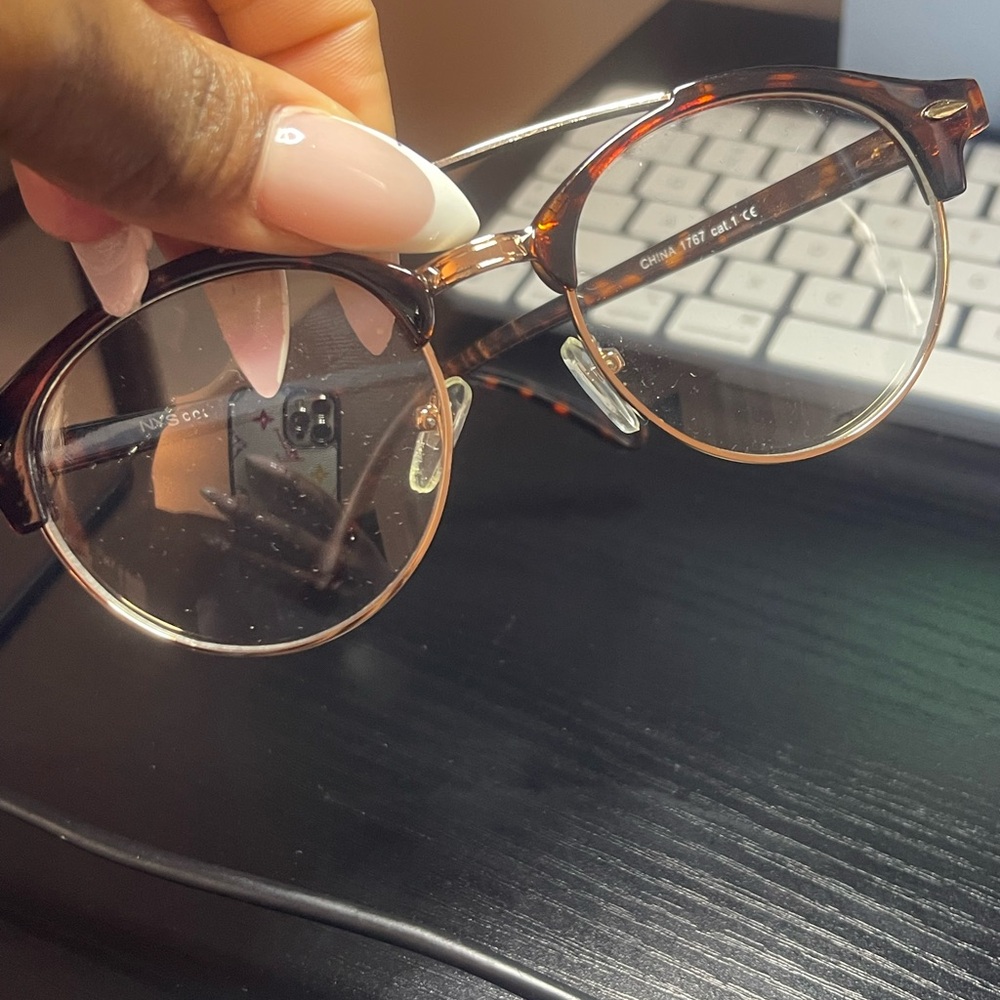Fashion Frames